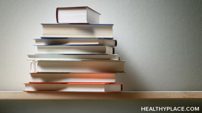 Existuje mnoho svépomocných knih pro PTSD, například The PTSD Workbook. Zjistěte více o těchto knihách a které jsou pro nás na HealthyPlace nejužitečnější.
