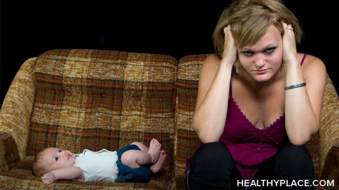 Postpartum (post partum) psychóza je extrémně vzácné, ale nebezpečné duševní onemocnění, ke kterému dochází po porodu. Podrobnosti o poporodní psychóze.