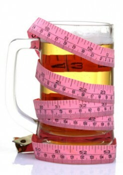 Drunkorexie by měla umožnit piják bez nadváhy. Avšak omezené stravování plus konzumace alkoholu je nebezpečné a neúčinné.