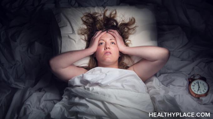 Úzkost má dysfunkční vztah ke spánku. Zde je důvod, proč se to stane a jak můžete opravit vztah mezi úzkostí a spánkem.