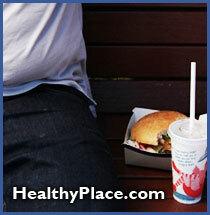Lékaři považují osobu za obézní, pokud váží více než 20% nad očekávanou hmotnost pro věk, výšku a stavbu těla. Morbidní nebo maligní obezita je hmotnost vyšší než 100 liber výše.
